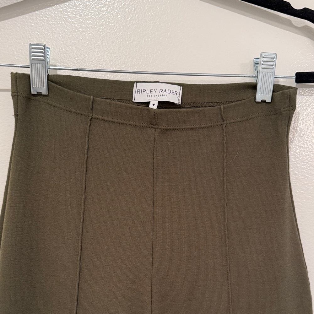 Ripley Rader Olive Cropped Pants